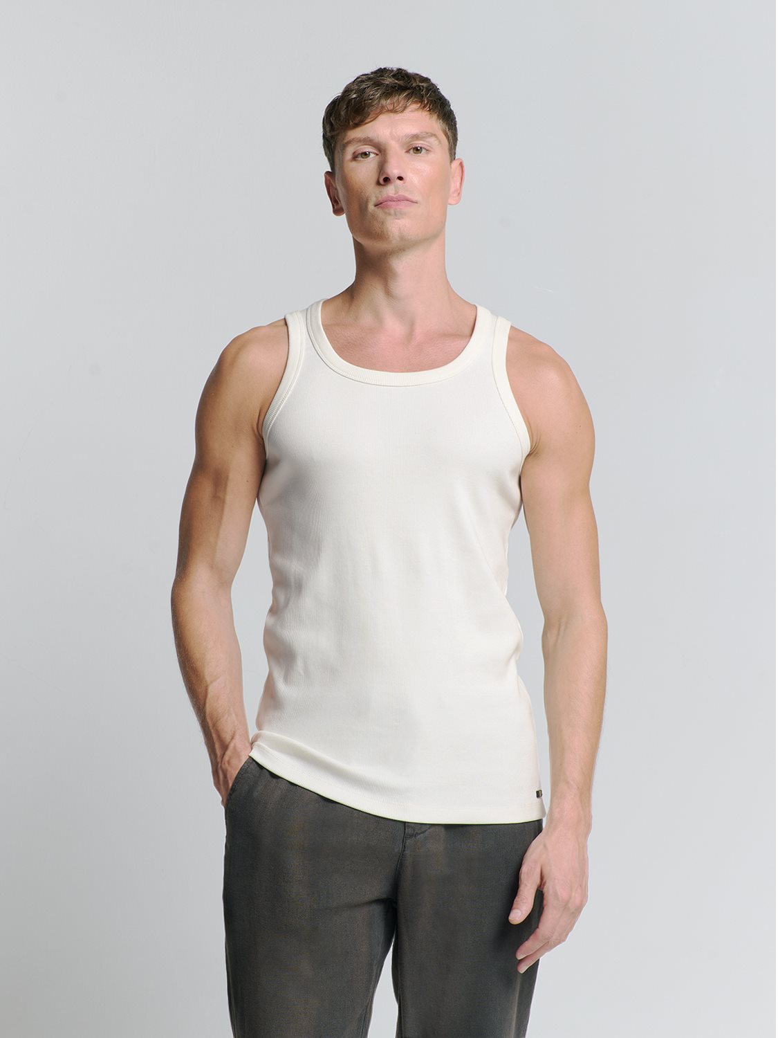 Singlet Solid Rib Offwhite